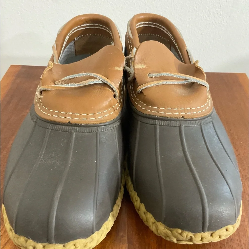 LL Bean Bean Boots men’s Brown Leather Low Top Duck Boots Size 8W - Picture 2 of 7